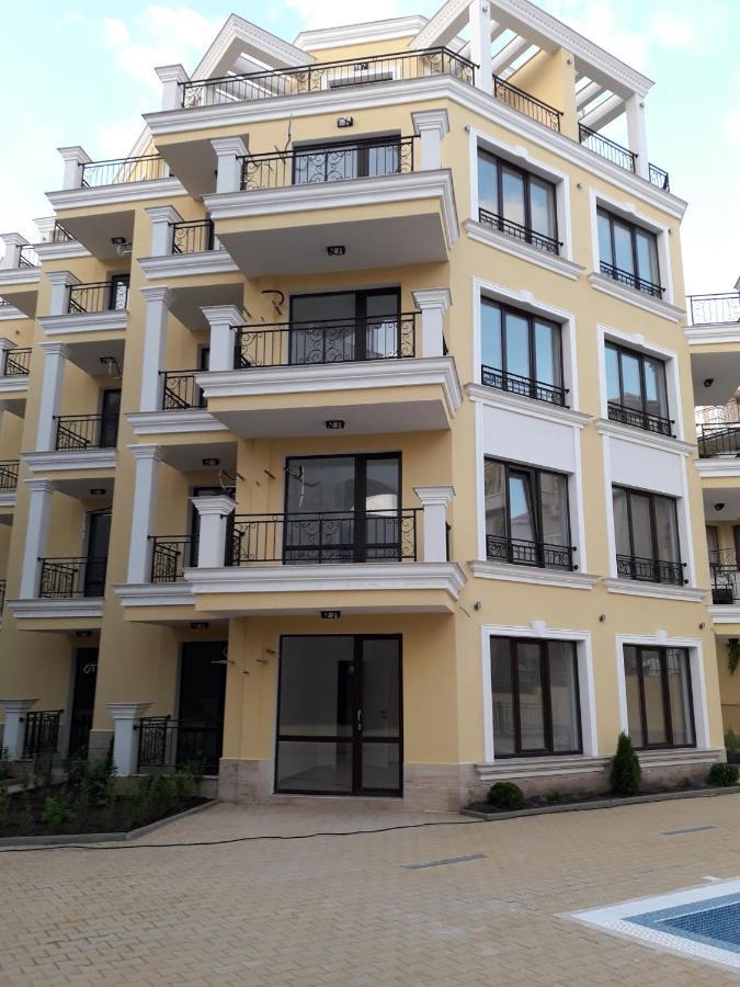 Horizon Katrina Apartments - Sea Line & Beach Access สวิติ วลัส ภายนอก รูปภาพ
