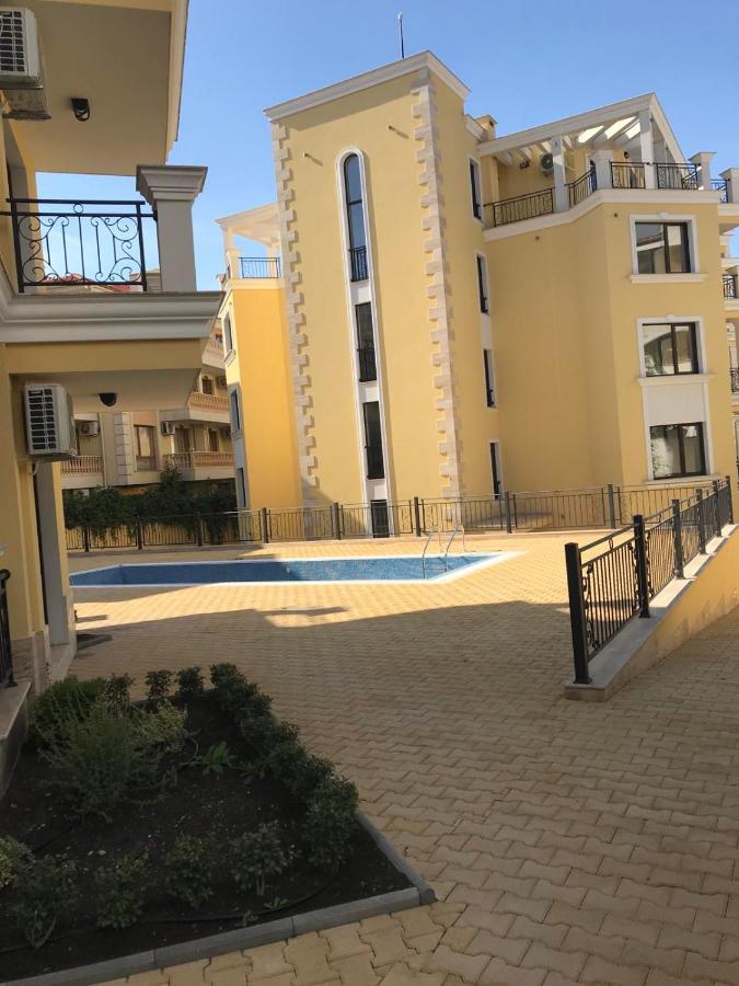Horizon Katrina Apartments - Sea Line & Beach Access สวิติ วลัส ภายนอก รูปภาพ