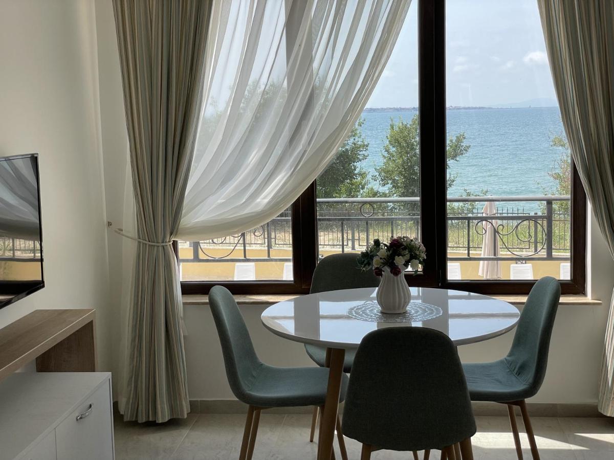Horizon Katrina Apartments - Sea Line & Beach Access สวิติ วลัส ภายนอก รูปภาพ